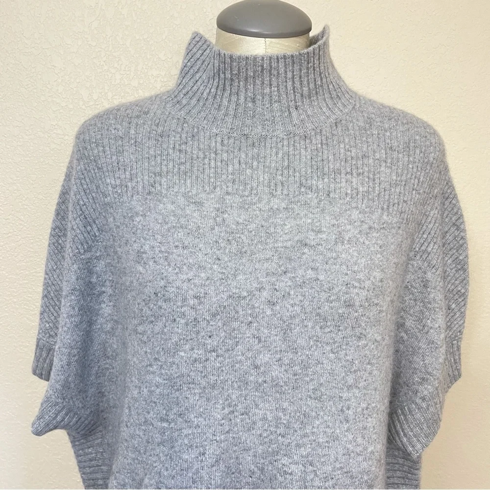 Isaac Mizrahi Gray Cashmere Mock Neck Sweater Poncho XS/S NWOT